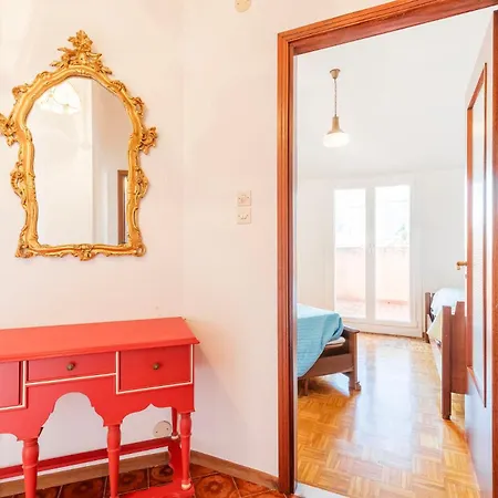 Attico Spazioso E Con Vista, Апартаменты