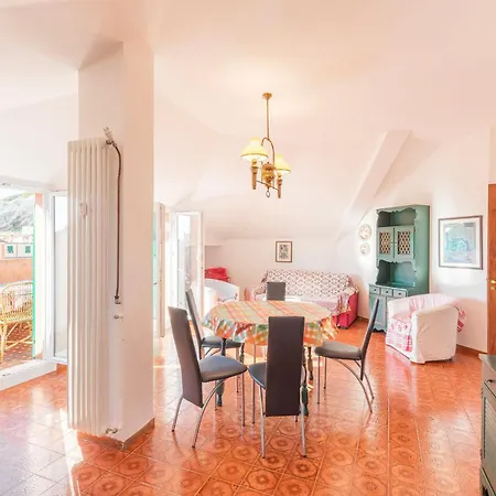 Apartament Attico Spazioso E Con Vista, *