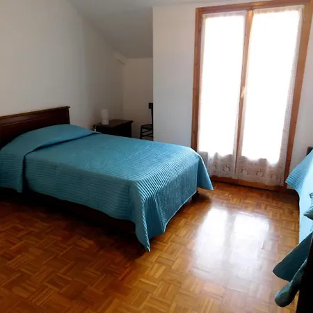 Apartment Attico Spazioso E Con Vista, *